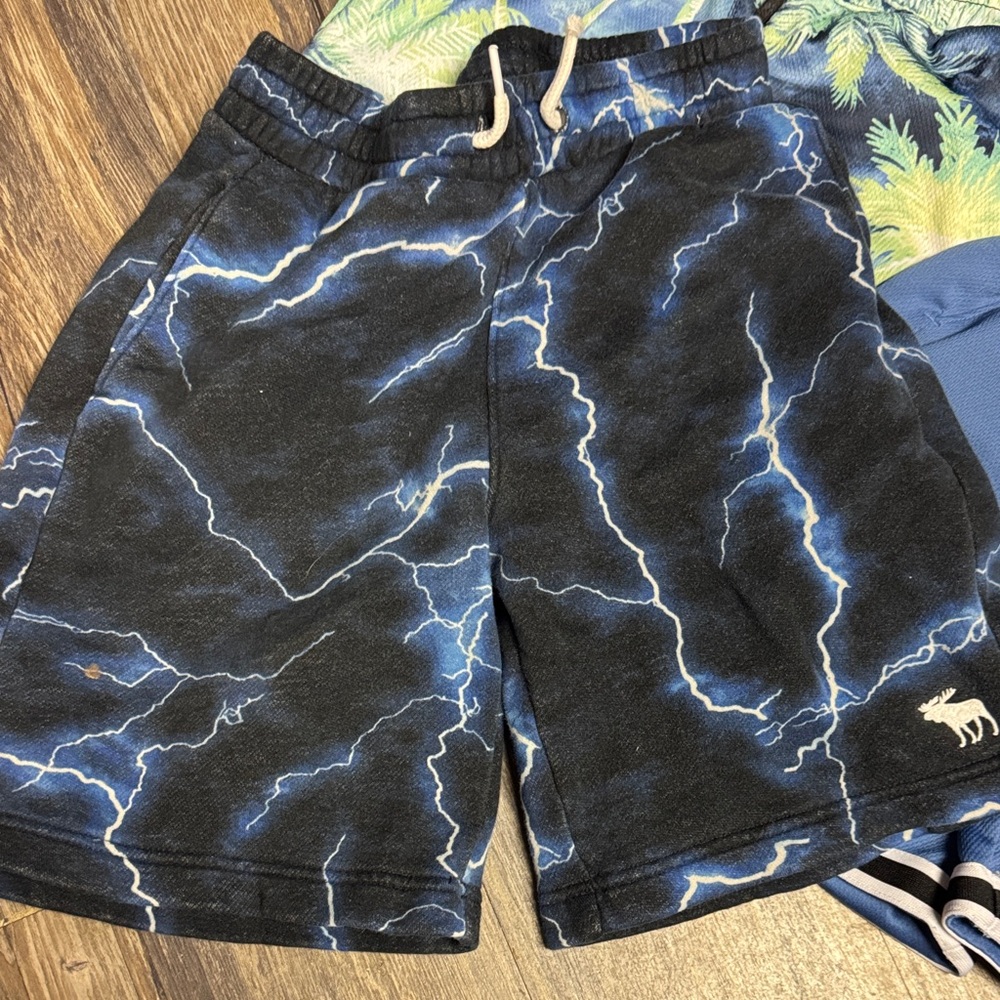 Abercrombie & Fitch boys shorts bundle of 5 - Picture 2 of 7